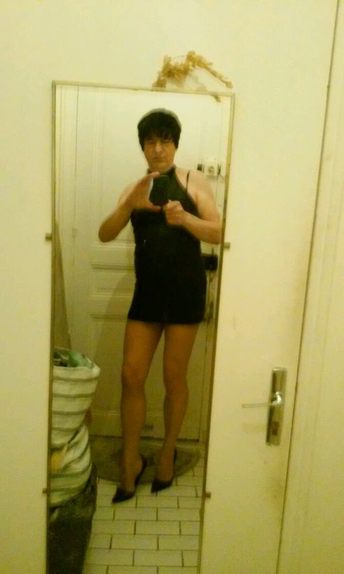 delphine de Paris, France